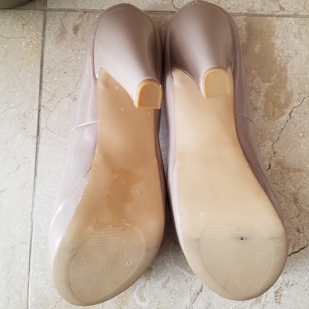 Madden Girl Beige Pumps - Picture 4 of 6